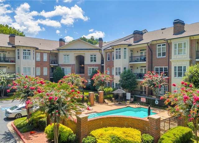 Property at 825 Highland Ln NE #1207, Atlanta, GA 30306, 2 beds, 1 bath
