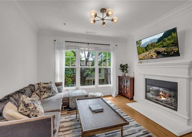 Property at 825 Highland Ln NE #1207, Atlanta, GA 30306, 2 beds, 1 bath
