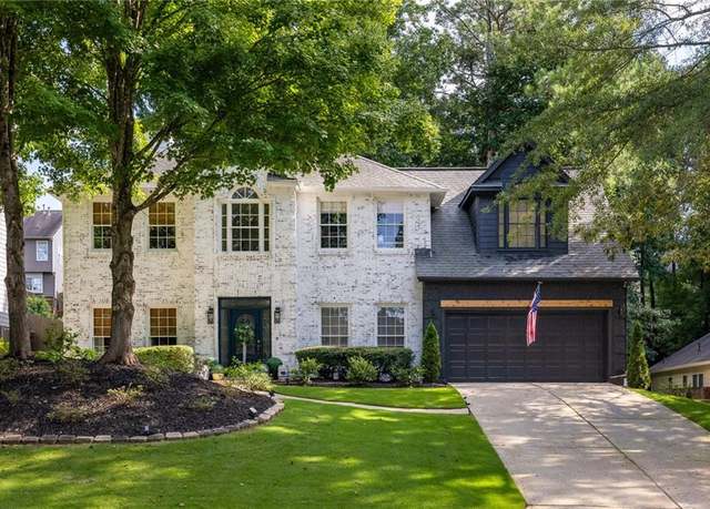 Property at 4385 Pinehollow Ct, Alpharetta, GA 30022, 4 beds, 2.5 baths