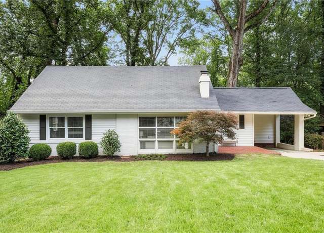 Property at 2569 Ridgewood Ter NW, Atlanta, GA 30318, 3 beds, 2 baths