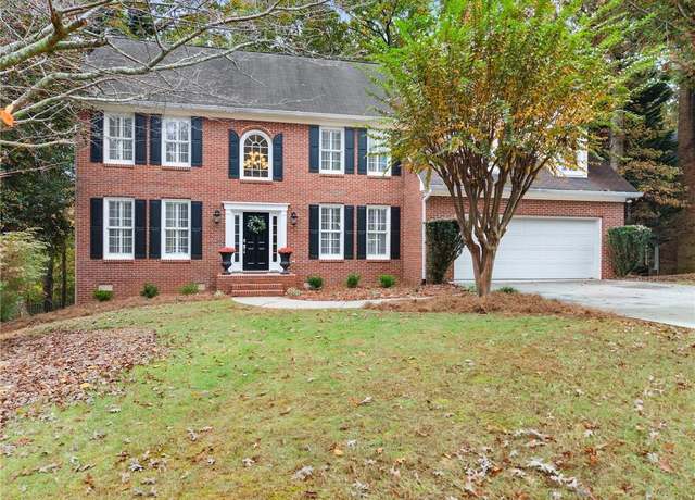 Property at 3846 Alexandria Dr, Gainesville, GA 30506, 4 beds, 2.5 baths