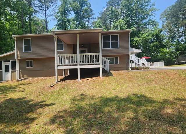 Property at 976 Bakers Bridge Rd, Douglasville, GA 30134, 5 beds, 3 baths