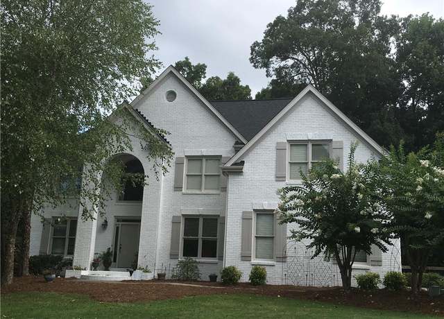 Property at 7235 Compton Cir, Cumming, GA 30040, 5 beds, 3.5 baths