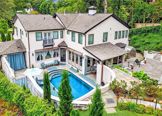 Property at 3230 W Andrews Dr NW, Atlanta, GA 30305, 6 beds, 5.5 baths