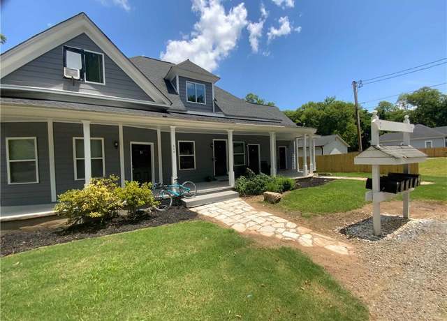 Property at 213 N Erwin St, Cartersville, GA 30120, 12 beds, 5 baths