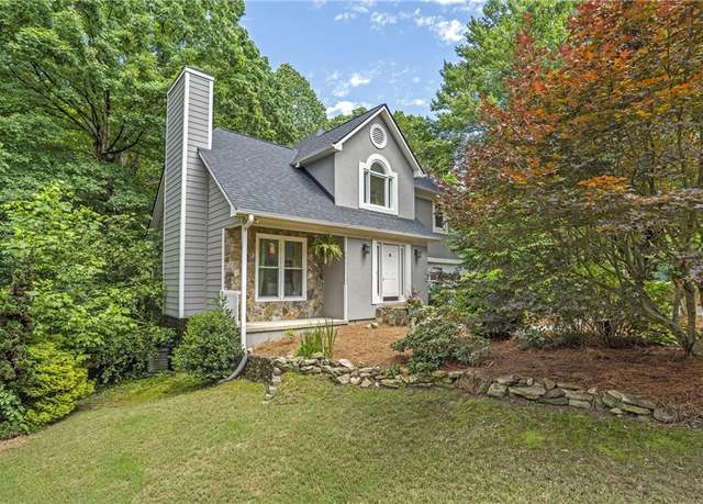 Property at 1867 N Creek Cir, Alpharetta, GA 30009, 4 beds, 3.5 baths