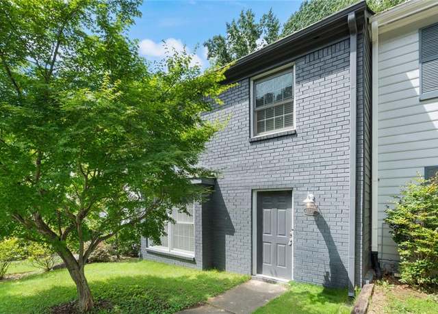 Property at 1731 Twin Brooks Dr SE, Marietta, GA 30067, 2 beds, 2 baths