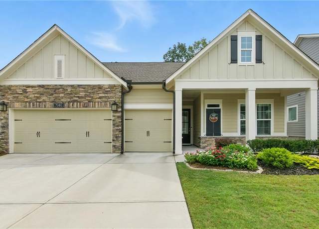 Property at 7080 Cottage Grove Dr, Flowery Branch, GA 30542, 3 beds, 3 baths