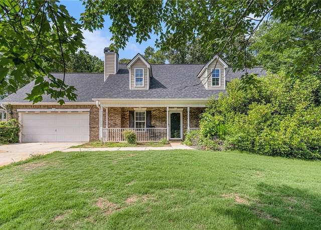 Property at 220 Windpher Rdg, Hampton, GA 30228, 4 beds, 3 baths