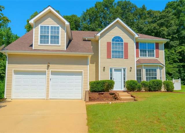 Property at 3203 Lower Creek Dr, Douglasville, GA 30135, 4 beds, 2.5 baths