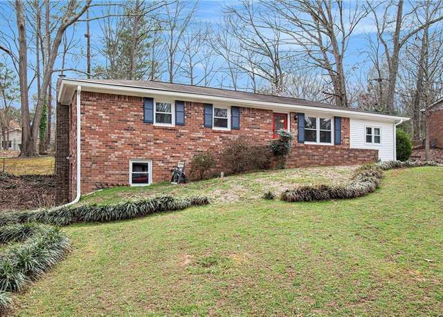 Property at 3461 Ridgecrest Dr, Powder Springs, GA 30127, 3 beds, 1.5 baths