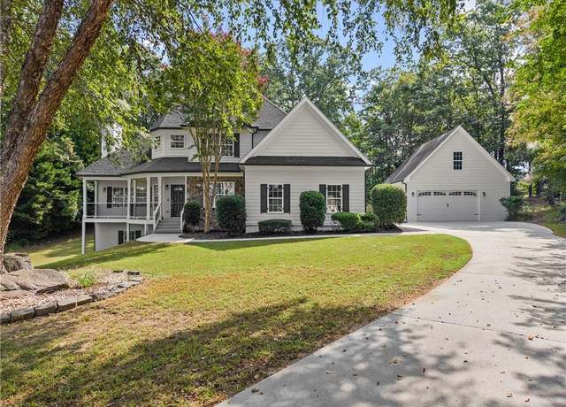 Property at 41 Doster Crest Rd, Jefferson, GA 30549, 4 beds, 2.5 baths