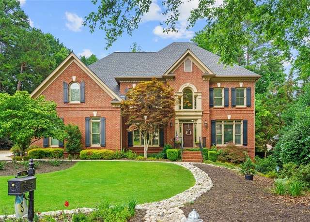 Property at 130 Silver Mist Cir, Alpharetta, GA 30022, 6 beds, 5.5 baths