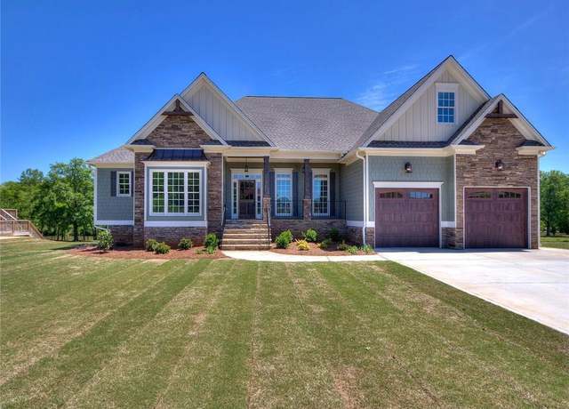Property at 101 River Walk Pkwy, Euharlee, GA 30145, 5 beds, 4 baths
