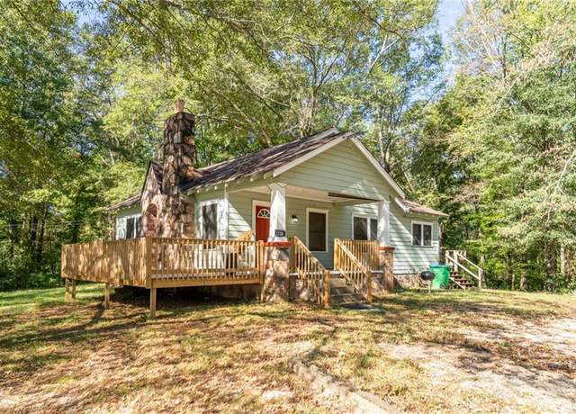 Property at 2130 Perkerson Mill Rd, Austell, GA 30106, 3 beds, 1.5 baths