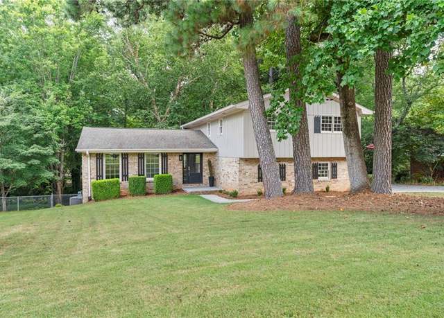 Property at 3937 Locklear Way, Atlanta, GA 30360, 4 beds, 2.5 baths