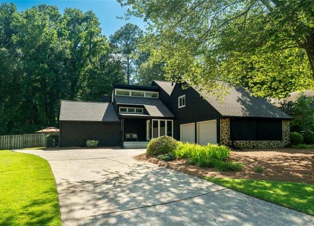 Property at 420 Greenfield Trce, Marietta, GA 30068, 4 beds, 3 baths