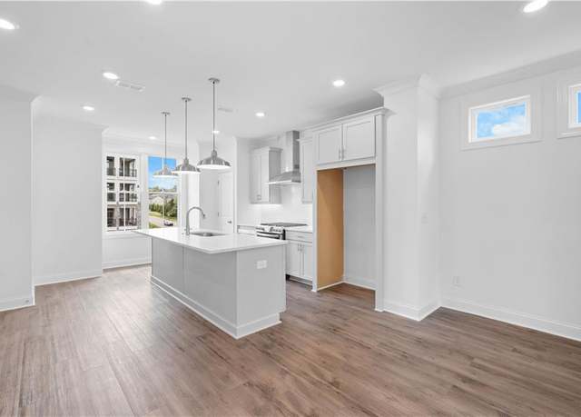 Property at 5444 Howington Ct #192, Buford, GA 30518, 3 beds, 3.5 baths