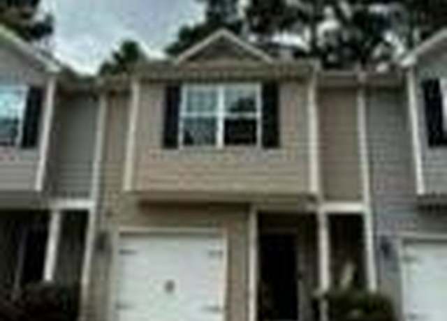 Property at 107 Highwood Ln, Atlanta, GA 30344, 3 beds, 2.5 baths