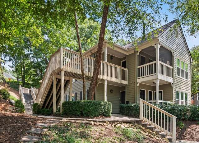 Property at 500 Bainbridge Dr, Sandy Springs, GA 30327, 2 beds, 2 baths
