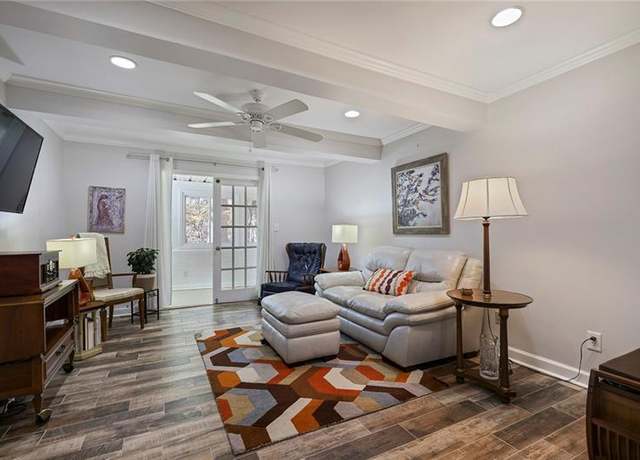 Property at 138 Elysian Way NW, Atlanta, GA 30327, 2 beds, 2 baths