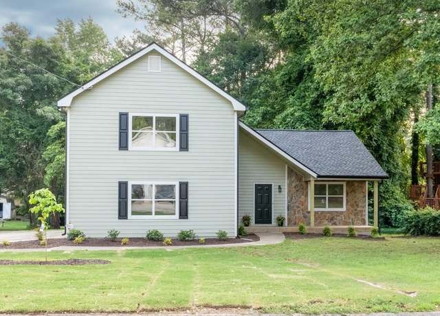 Property at 1111 Fieldgate Rd, Lawrenceville, GA 30044, 3 beds, 2 baths