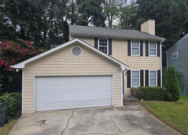Property at 5695 Western Hills Dr, Norcross, GA 30071, 3 beds, 2.5 baths