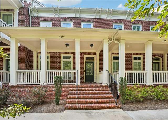 Property at 689 Brennan Dr, Decatur, GA 30033, 3 beds, 2.5 baths