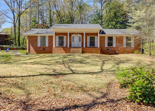 Property at 6339 Cornelia Dr, Douglasville, GA 30134, 3 beds, 2.5 baths