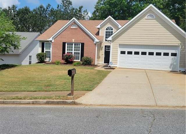 Property at 1150 Hillary Ln, Lawrenceville, GA 30043, 4 beds, 2 baths