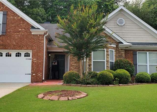 Property at 999 Simonton Glen Dr, Lawrenceville, GA 30045, 4 beds, 2 baths