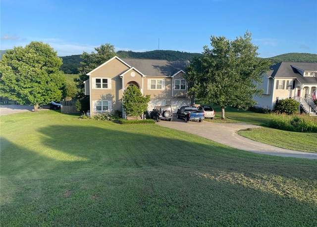 Property at 30 NE Moriah Way Way NE, Rydal, GA 30171, 4 beds, 3 baths