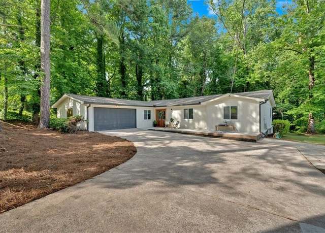 Property at 4492 Riverwood Cir, Decatur, GA 30035, 5 beds, 2 baths