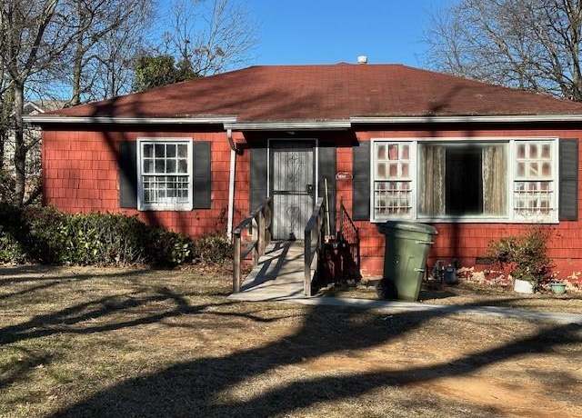 Property at 1851 Penelope Rd NW, Atlanta, GA 30314, 4 beds, 2 baths