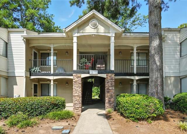 Property at 1512 Wingate Way, Atlanta, GA 30350, 2 beds, 2 baths