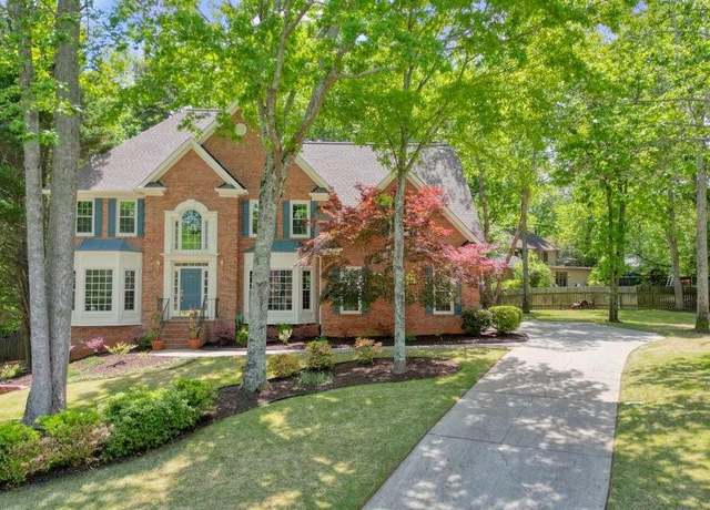 Property at 120 Stanmore Ct, Roswell, GA 30075, 4 beds, 3 baths