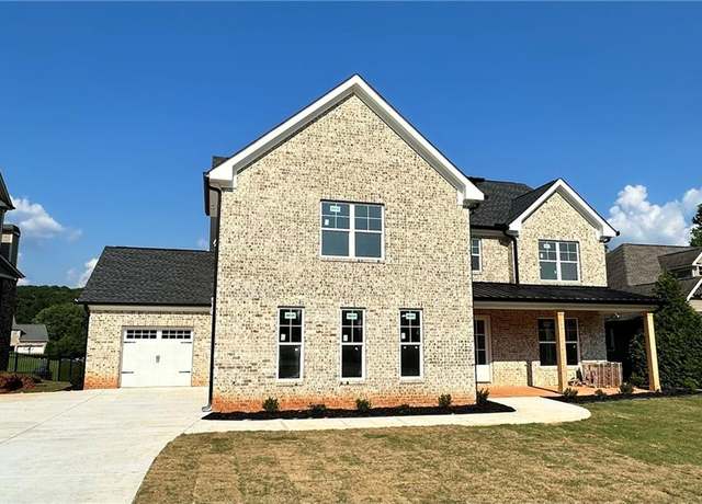 Property at 5643 Meadow View Dr, Jefferson, GA 30549, 4 beds, 3.5 baths