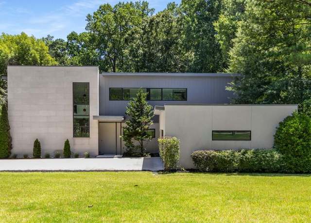 Property at 1835 Wellbourne Dr NE, Atlanta, GA 30324, 4 beds, 3.5 baths