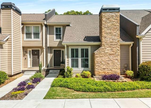 Property at 1420 Defoors Dr NW, Atlanta, GA 30318, 2 beds, 2.5 baths