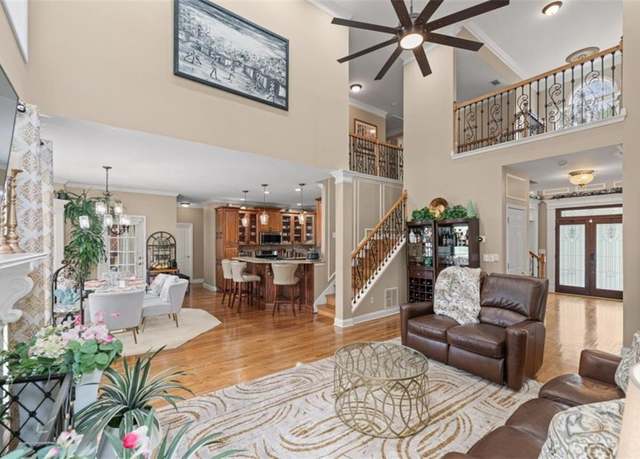 Property at 5833 Wembley Dr, Douglasville, GA 30135, 6 beds, 4.5 baths