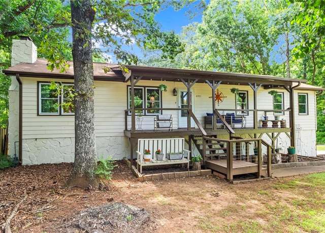 Property at 6971 Recreation Ln, Acworth, GA 30102, 3 beds, 2 baths