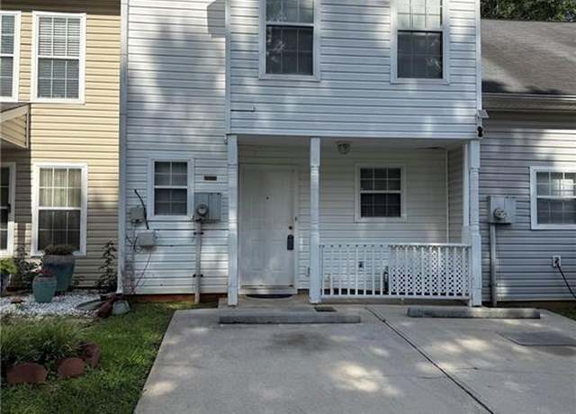 Property at 6550 Wellington Chase Ct, Lithonia, GA 30058, 2 beds, 2.5 baths
