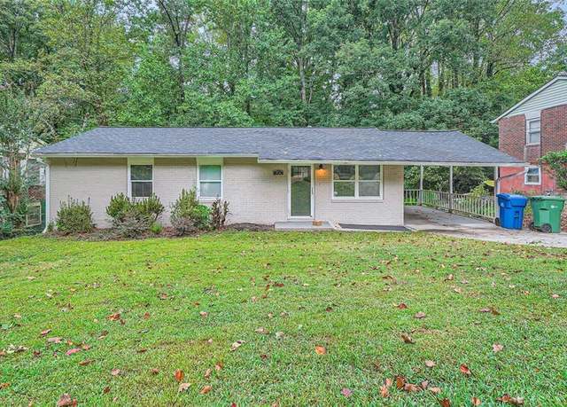 Property at 700 Symphony Ln NW, Atlanta, GA 30318, 3 beds, 1 bath