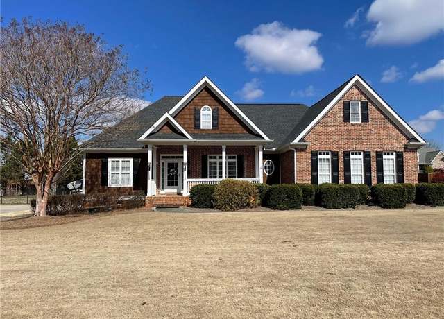 Property at 26 Berkshire Dr, Cartersville, GA 30120, 4 beds, 3 baths