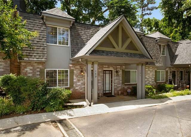 Property at 149 Rondak Cir SE, Smyrna, GA 30080, 2 beds, 1.5 baths