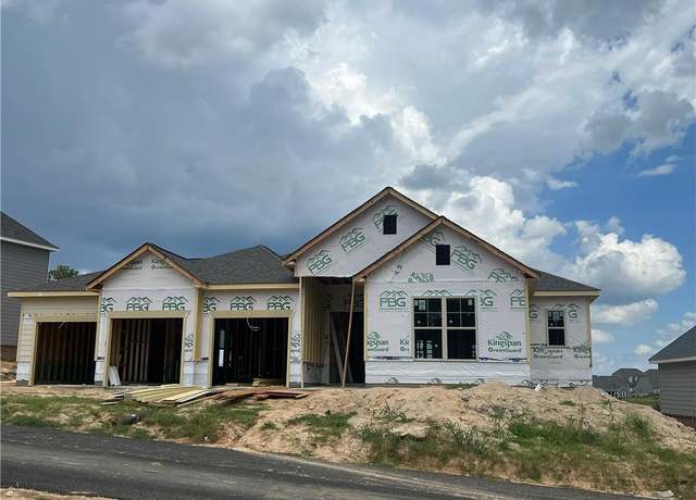 Property at 2599 Parkside Way Lot 392, Gainesville, GA 30507, 4 beds, 3 baths