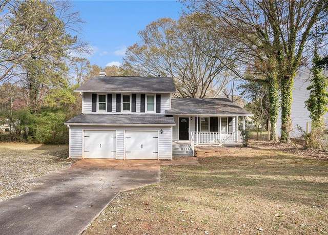 Property at 676 Tarkington Rd S, Stone Mountain, GA 30088, 3 beds, 2 baths