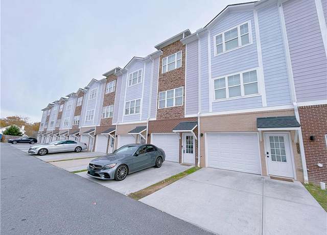 Property at 2005 Ocean Dr NW, Atlanta, GA 30318, 4 beds, 3.5 baths