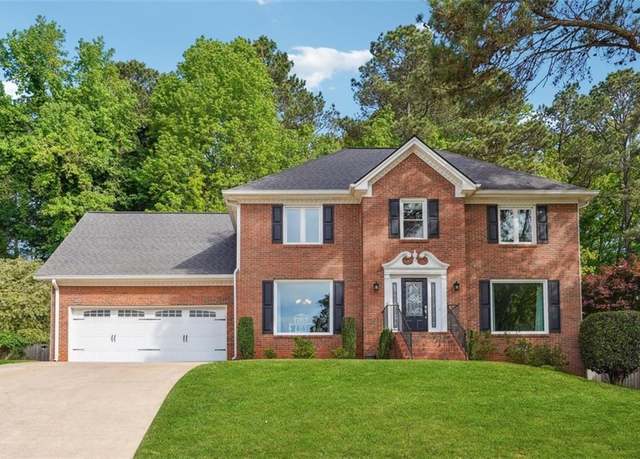 Property at 431 Shore Dr, Suwanee, GA 30024, 4 beds, 2.5 baths