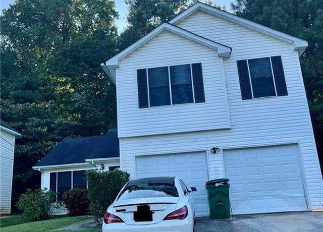 Property at 2493 Willenhall Way, Lithonia, GA 30058, 3 beds, 2.5 baths